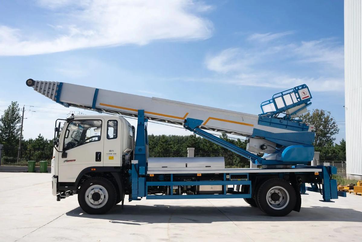 广安云梯上料车租赁费用